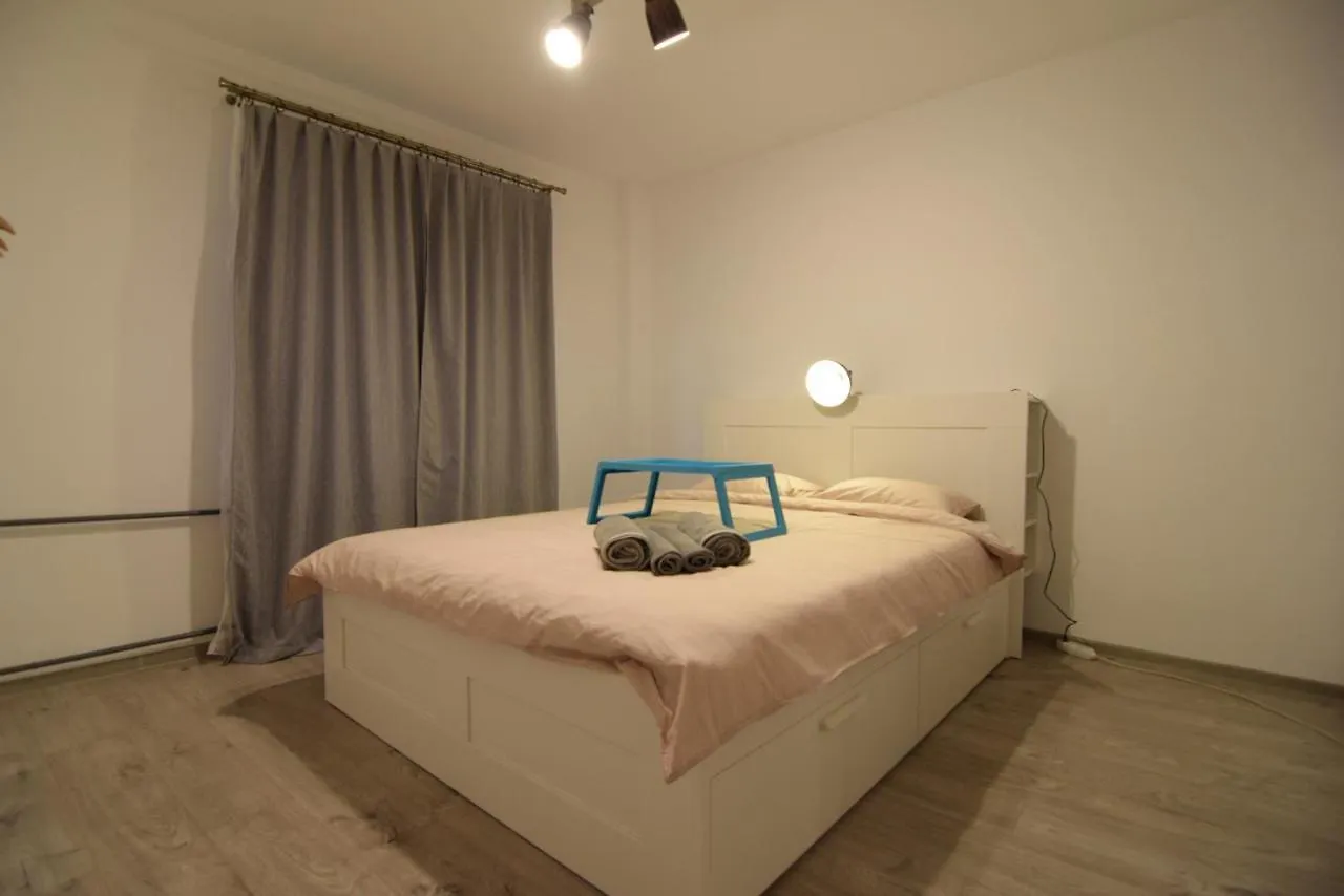 Scandinavian Style And Amazing View Over The City Apartment Bucharest
